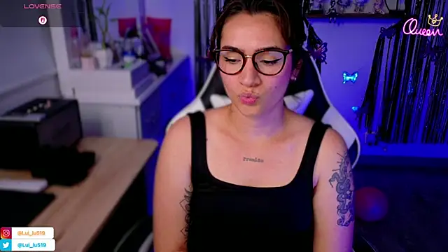 Онлайн чат XXX ImLui_lu