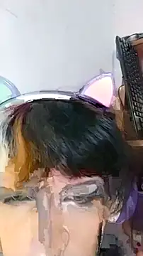 MakiMorningstar Webcam Show