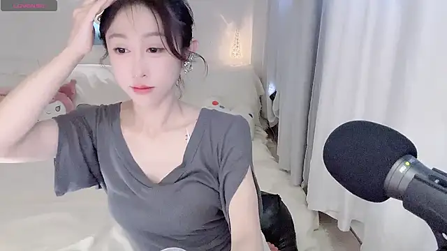 mistylana_ Chat XXX in diretta