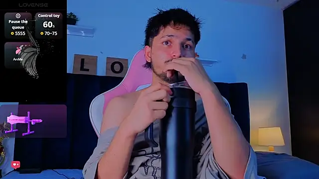 Issac_james_ Chat XXX in diretta