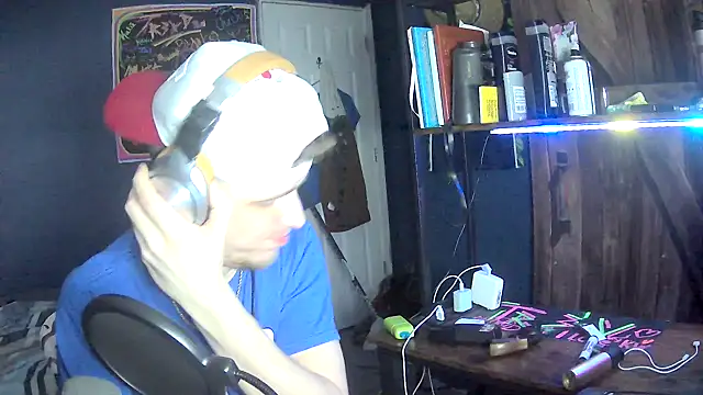 traejddd: απευθείας συνομιλία ΧΧΧ