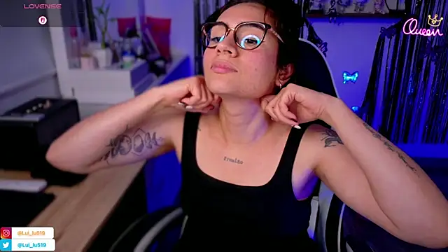 دردشة ImLui_lu الجنسية المباشرة