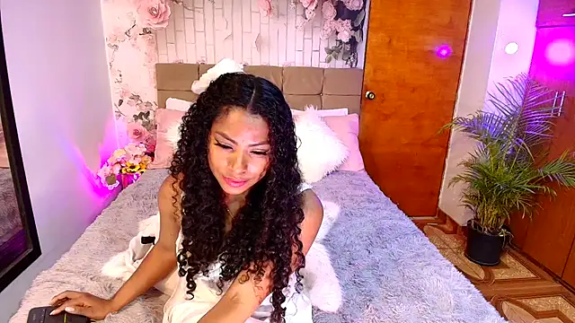 XXX chat uživo modela PaoL22