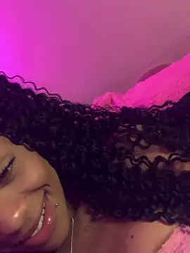 Chatroom XXX en direct de Cammgirlmii