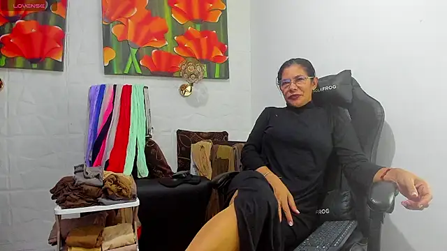 دردشة Miss_clarepocahose الجنسية المباشرة