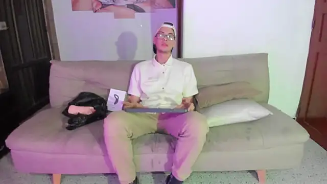 Show de Vlad__night na webcam