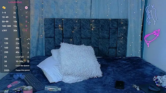 NicolasTorrezのウェブカメラショー