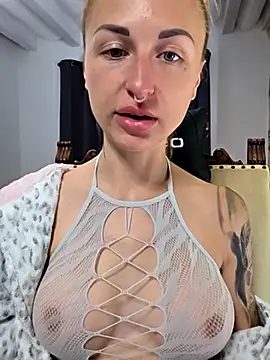 kylie_blck 即時 XXX 聊天