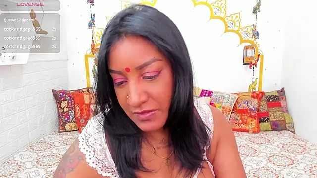 LadyNahir 라이브 XXX 채팅