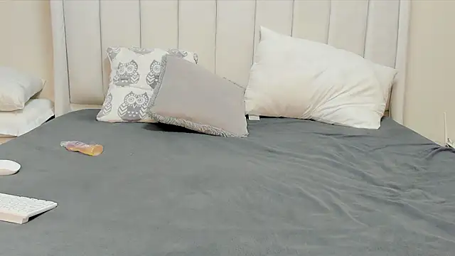 XXX chat uživo modela _heavenlysent