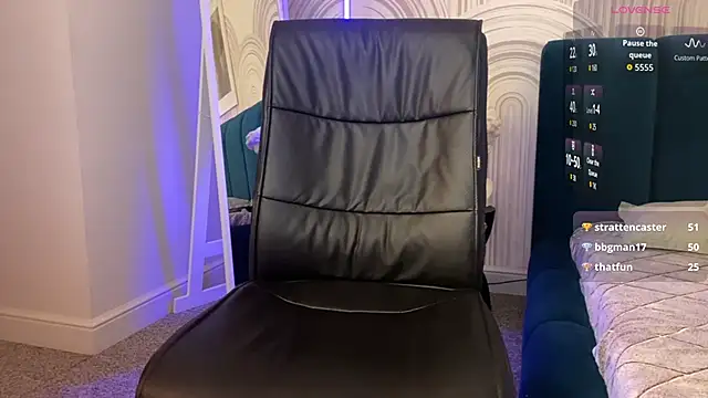 Chatroom XXX en direct de viviann_evans