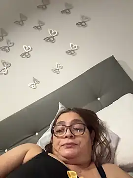 ANTONELLA_VIOLETA_ Chat XXX in diretta