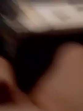 fickmonster2024: διαδικτυακό σόου στην κάμερα