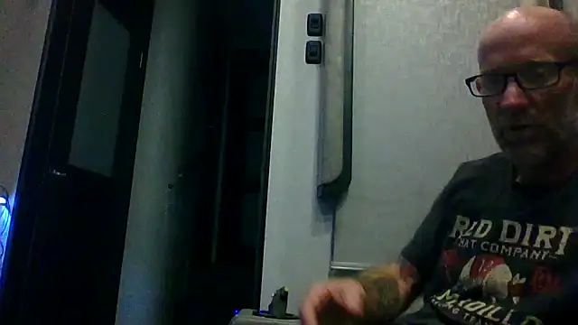 tittycum3636's Live XXX Chat