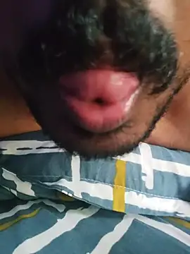 MidnightFlirtX – Live XXX-chat