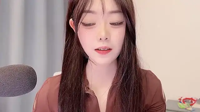 smalldaisy Chat XXX in diretta