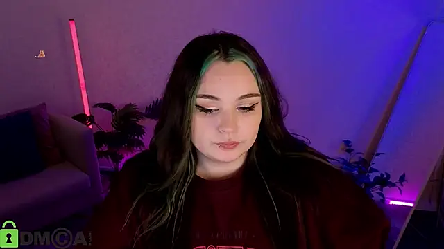 Mia_R0ss: онлайн-секс-чат