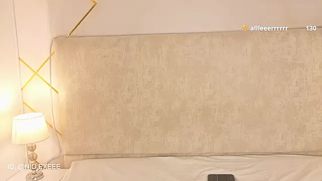 Nioki_: онлайн-секс-чат