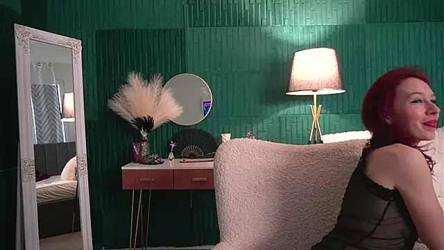 HaileyMoonnのライブXXXチャット