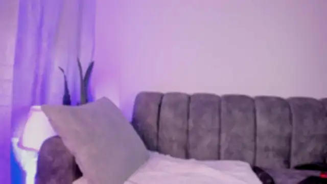 Chatroom XXX en direct de samiradoll