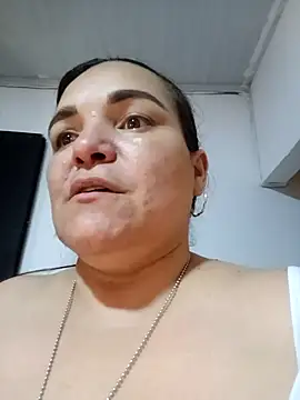 Zuleyka_69's Webcam Show