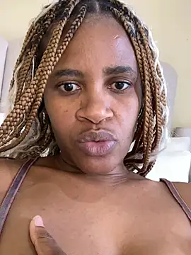 SlimSoFreaky_ 即時 XXX 聊天