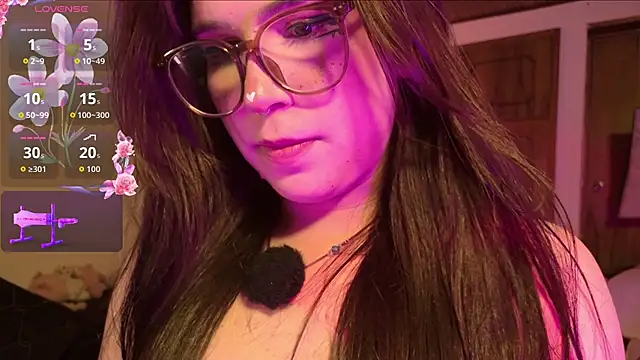 Yuri_Stars Webcam-Show