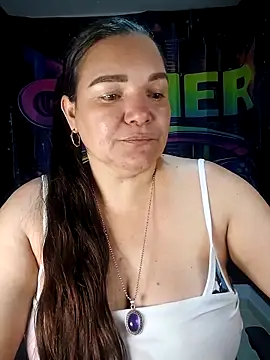 Zuleyka_69's Live XXX Chat