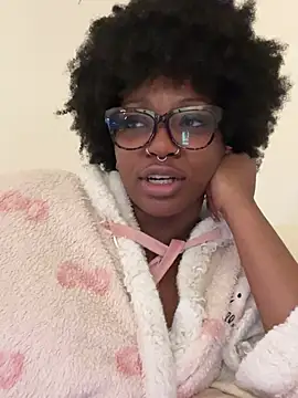 mochamimi Adlı Modelin Canlı XXX Sohbeti