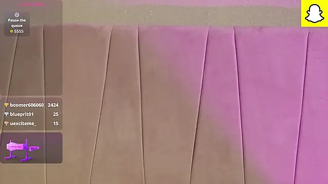 DeniseSun Adlı Modelin Canlı XXX Sohbeti