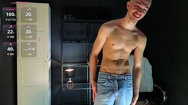 Pertunjukan Kamera Web KaydenDrew