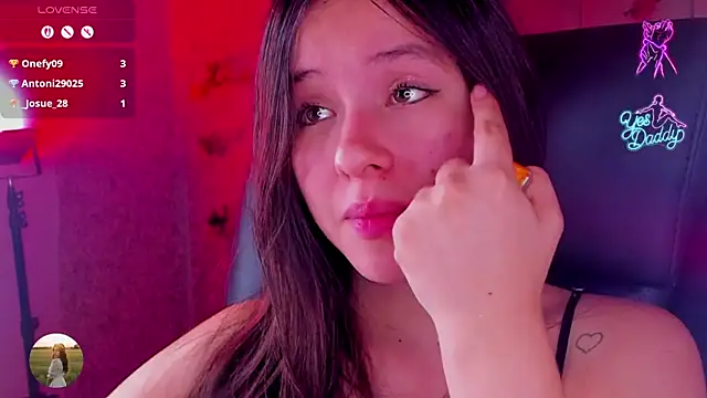 Kitty_Rose_CS' Webcam Show