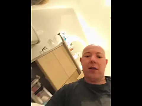 luckilyfound3 Webcam-Show