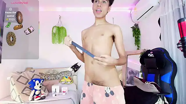 huge_armound – Live XXX-chat