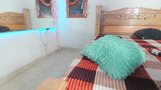 دردشة bratz_glloe الجنسية المباشرة