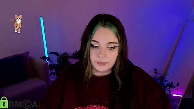 Mia_R0ss Adlı Modelin Canlı XXX Sohbeti