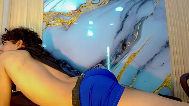 Онлайн чат XXX DaviidBuckx_