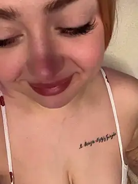 KellyMoors Live XXX Chat