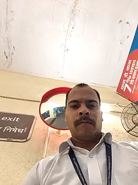 แชท XXX สดของ Vickyrajput009