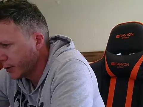 TroyDieselXXX 网络视讯表演