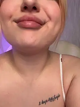 Chat XXX ao vivo de KellyMoors