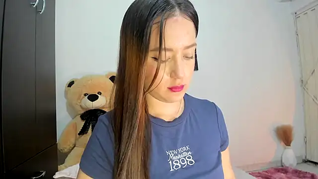 caro_gemm's Live XXX Chat