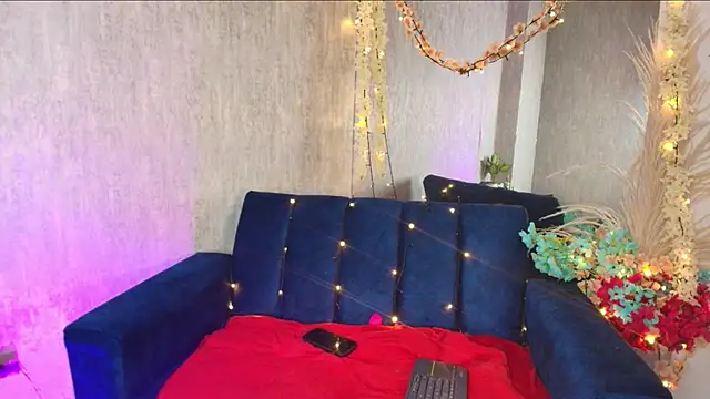 Chat +18 de ValerySilva ao vivo