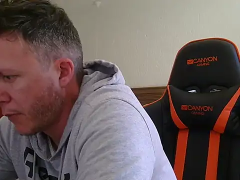 TroyDieselXXX – Kamerová šou