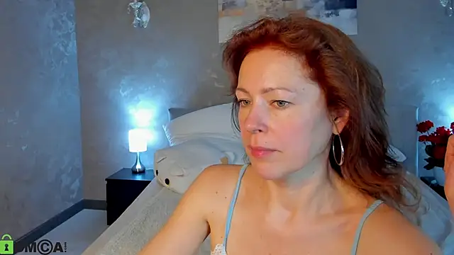 LeticiaRomano Adlı Modelin Canlı XXX Sohbeti