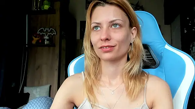 karo123421's Live XXX Chat