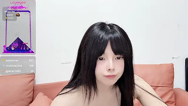 QQ88-99のウェブカメラショー