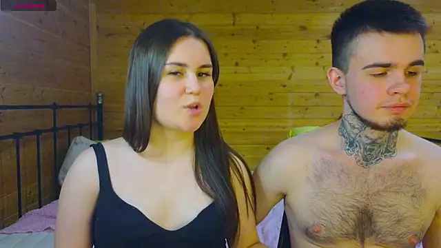 LucyMur Adlı Modelin Canlı XXX Sohbeti