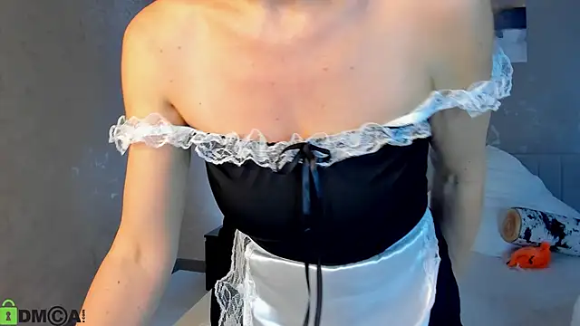 دردشة LeticiaRomano الجنسية المباشرة