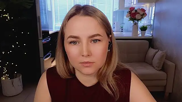 Mira_Mermayd's Live XXX Chat